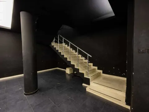 Rent, office space, 150m², Preko Morače, Podgorica - image 11