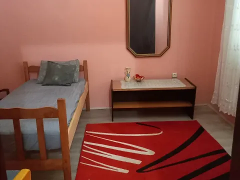 Rent, apartment, 85m², Podgorica, Crna Gora - image 3