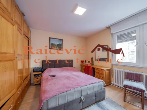 Sale, three bedroom apartment, 76m², Stari Grad, Beograd - image 6