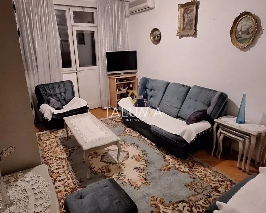 Izdavanje, jednosoban stan, 43m², Preko Morače, Podgorica