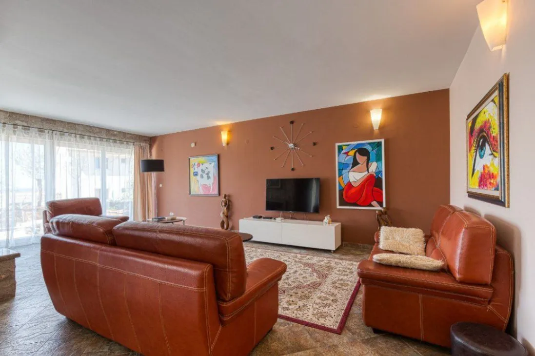 Sale, house, 495m², Bečići, Budva
