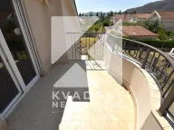 Izdavanje, kuća, 185m², Tološi, Podgorica - image 21