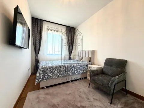 Rent, two bedroom apartment, 74m², Preko Morače, Podgorica - image 10