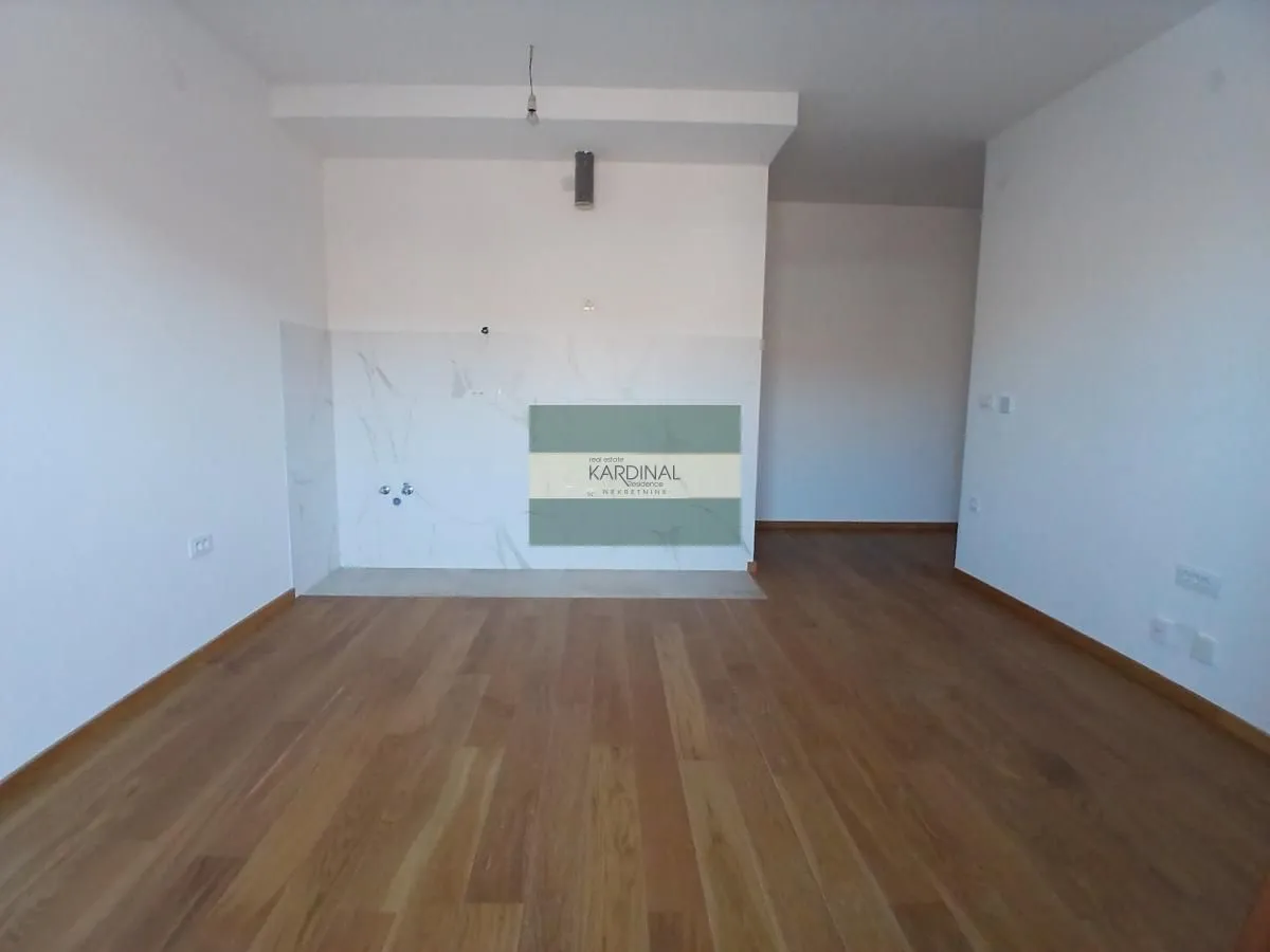 Prodaja, jednosoban stan, 44m², Sarina Medja, Jagodina