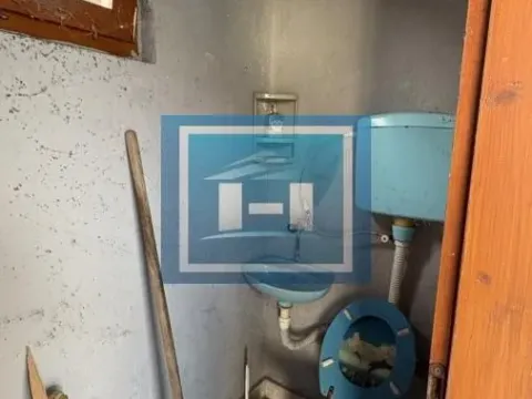 Prodaja, kuća, 500m², Ribare, Jagodina - image 21