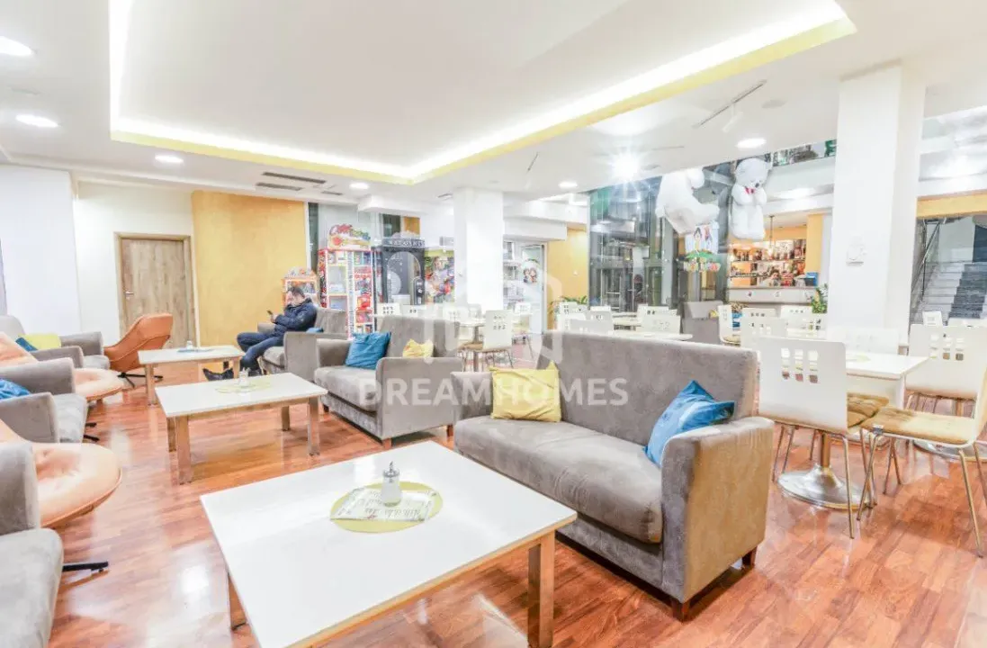 Izdavanje, ugostiteljski objekat, 400m², Centar, Podgorica