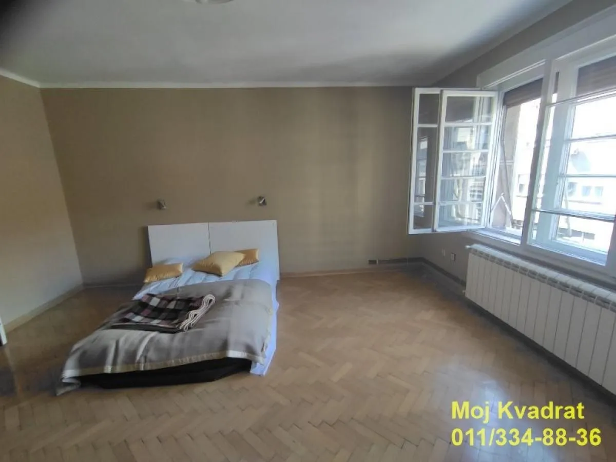 Prodaja, trosoban stan, 72m², Zeleni Venac, Beograd