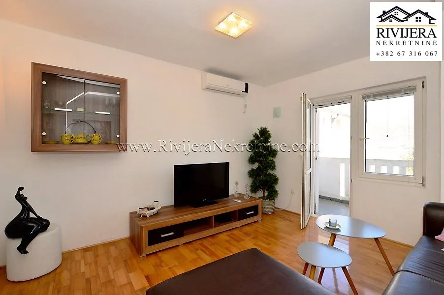 Prodaja, kuća, 130m², Njivice, Herceg Novi
