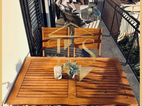 Izdavanje, trosoban stan, 130m², Mažina, Tivat - image 11