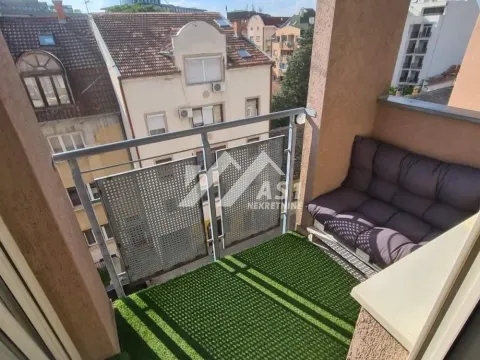 Rent, two bedroom apartment, 50m², Centar, Novi Sad - image 10