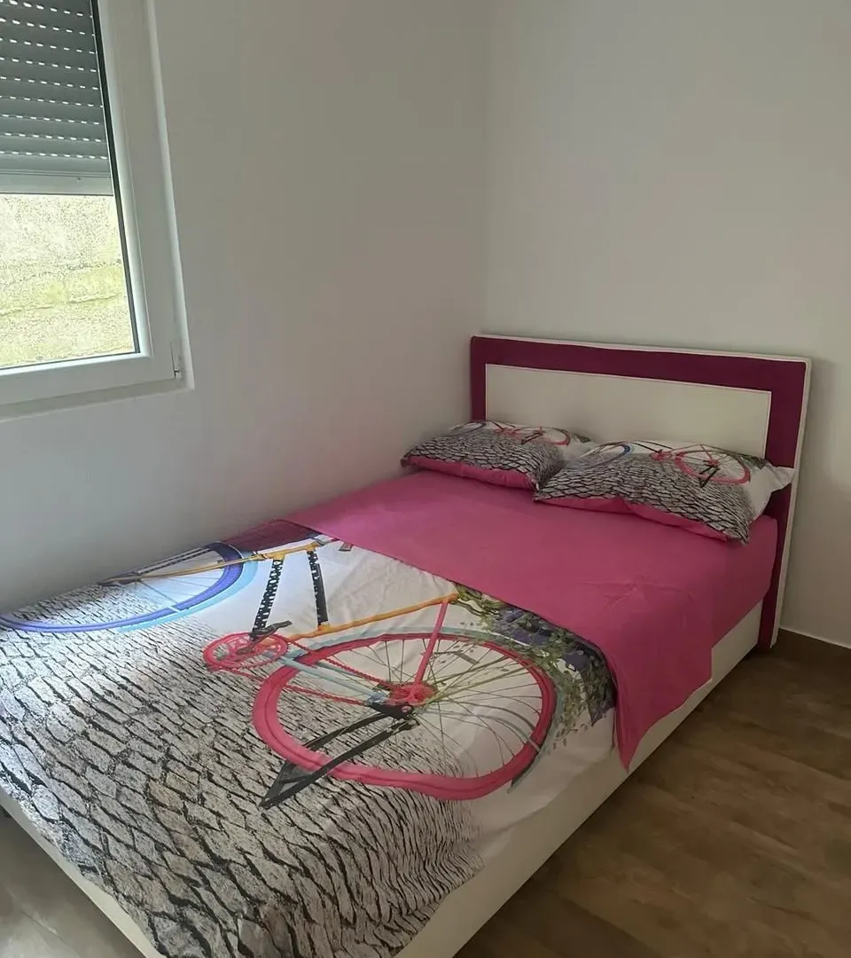 Rent, three bedroom apartment, 100m², Kavač, Kotor