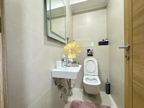 Izdavanje, dvosoban stan, 70m², City Kvart, Podgorica - image 5