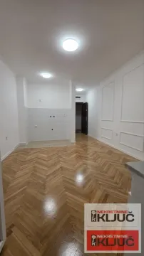 Prodaja, garsonjera, 25m², Nova Detelinara, Novi Sad Sve Podlokacije - image 6