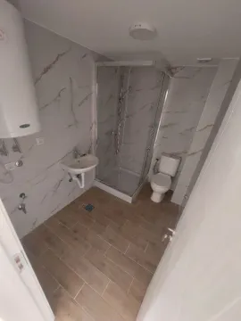 Prodaja, jednosoban stan, 33m², Borča 1, Borča Sve Podlokacije - image 6
