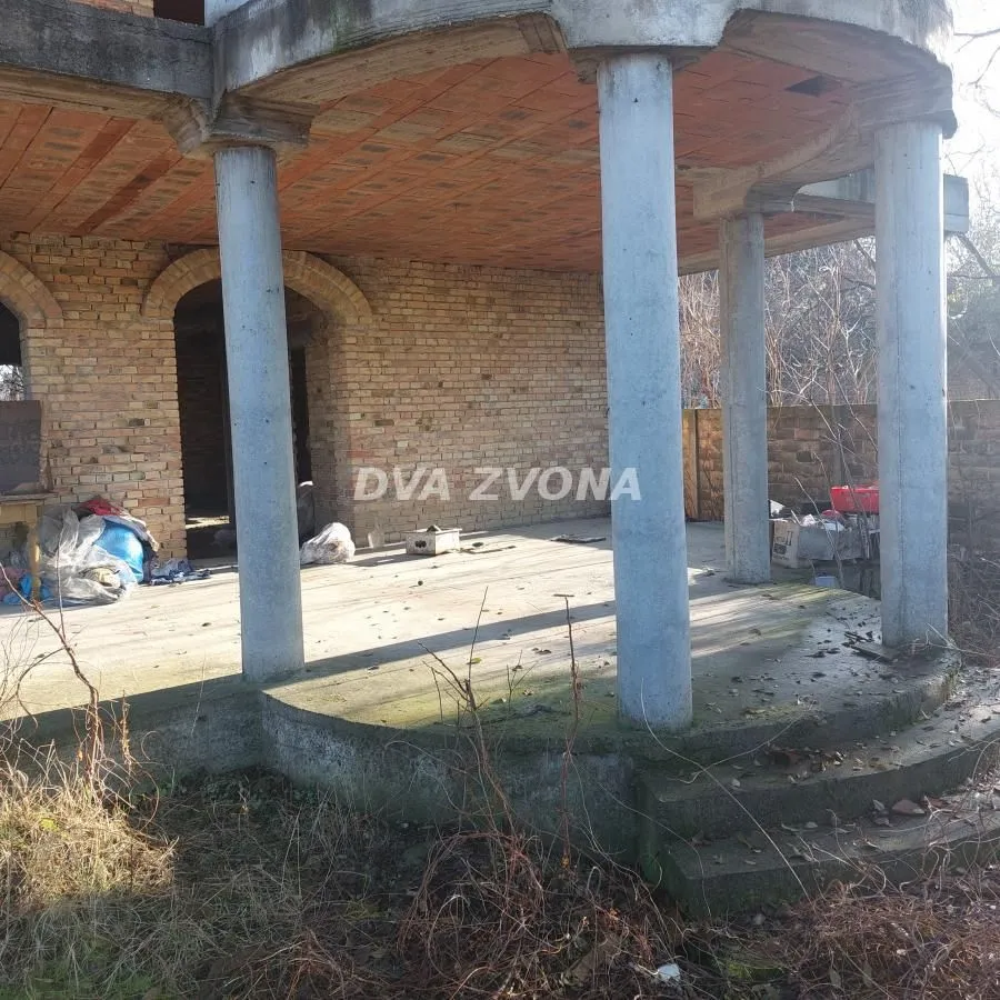 Prodaja, kuća, 240m², Bečej, Novi Sad