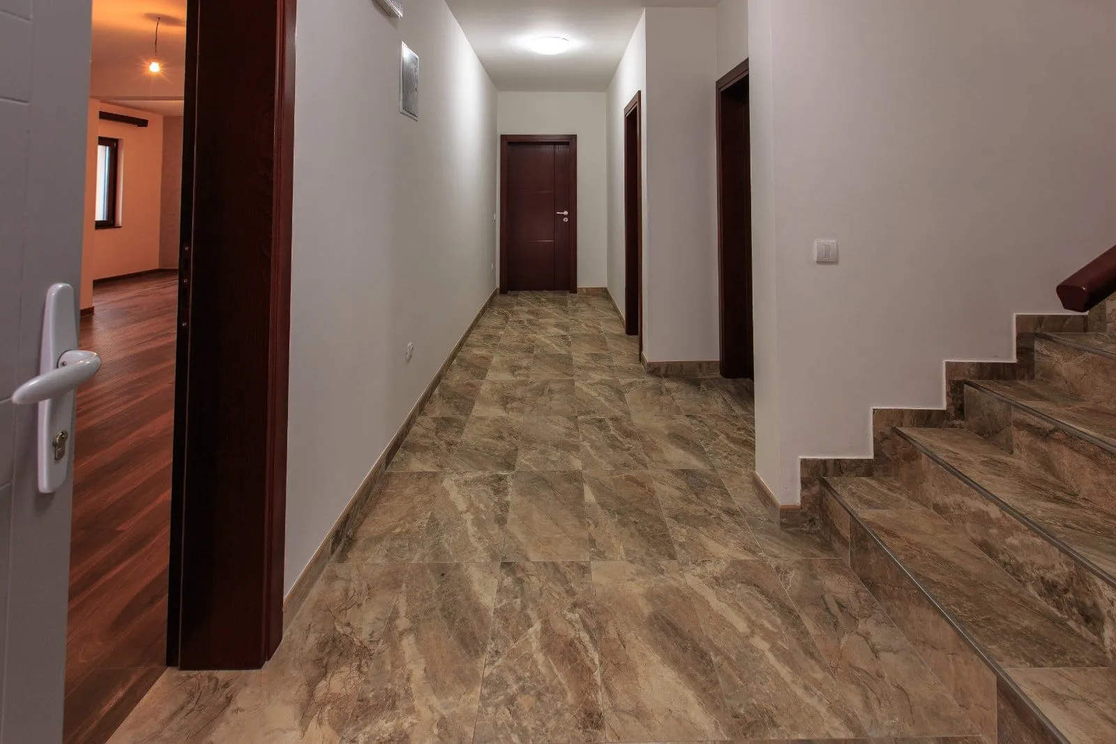 Sale, house, 248m², Bar, Crna Gora