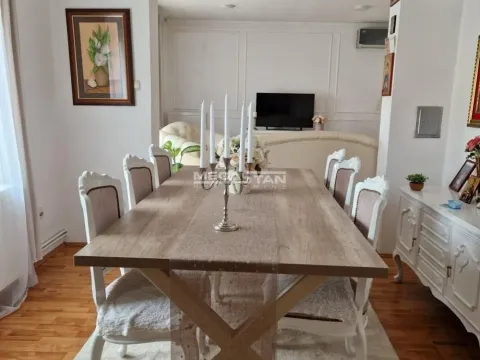 Kuća in Kovačićevo