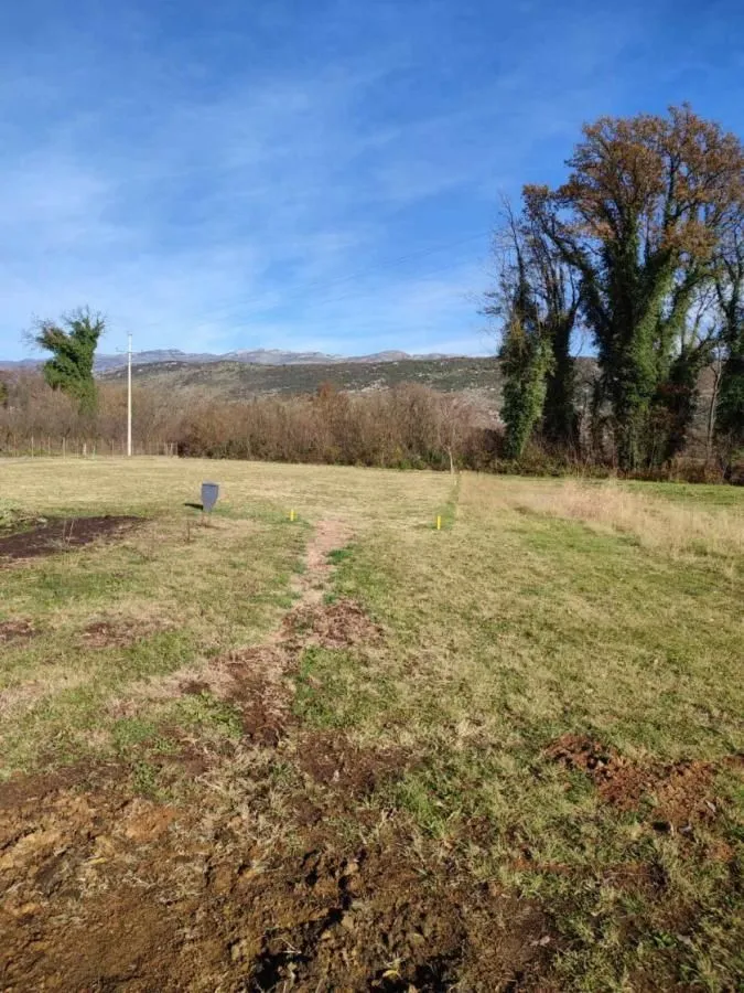 Prodaja, plac, 1100m², Danilovgrad, Crna Gora
