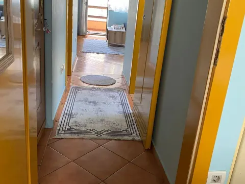 Izdavanje, jednosoban stan, 50m², City Kvart, Podgorica - image 4