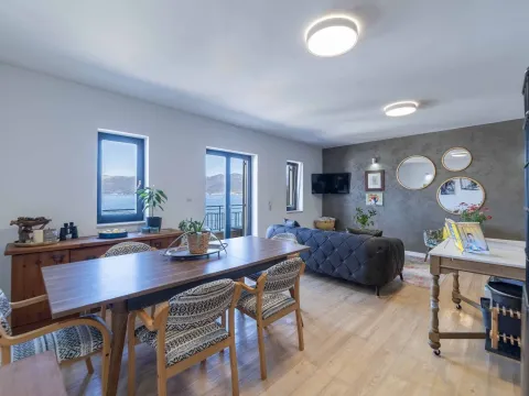 Sale, three bedroom apartment, 122m², Krašići, Tivat - image 4