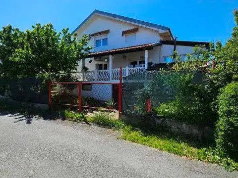 Prodaja, kuća, 103m², Barajevo (mesto), Barajevo - image 4