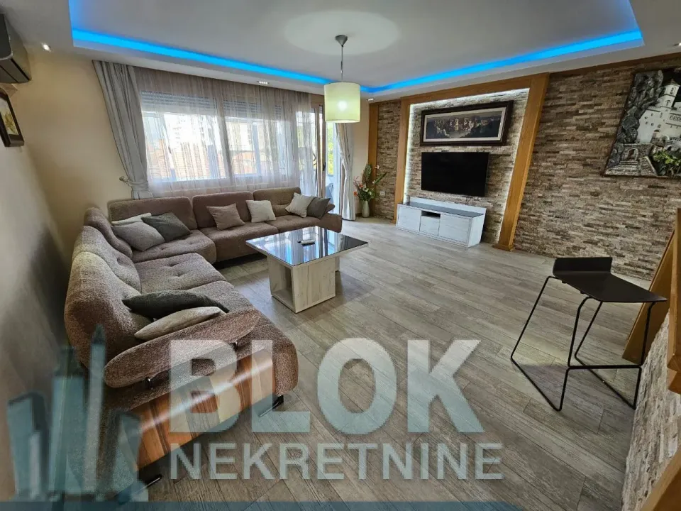 Izdavanje, trosoban stan, 155m², Zabjelo, Podgorica