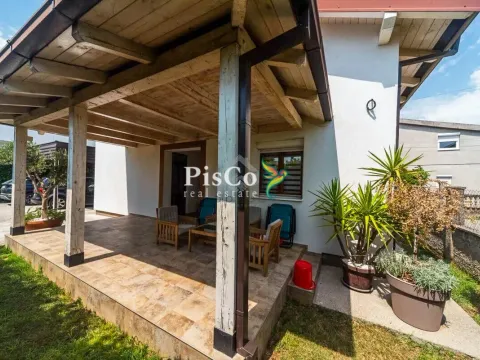 Prodaja, kuća, 200m², Donja Gorica, Podgorica - image 11