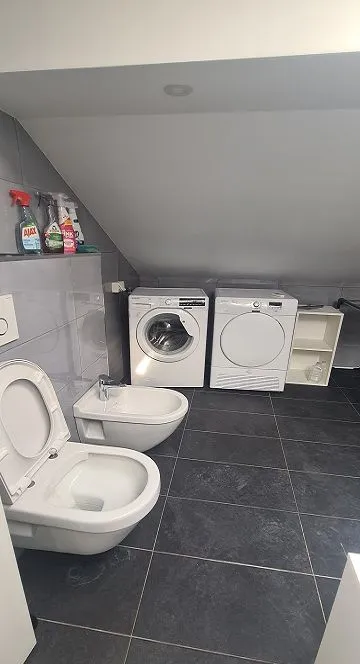Izdavanje, trosoban stan, 100m², Vračar Hram, Vračar Sve Podlokacije