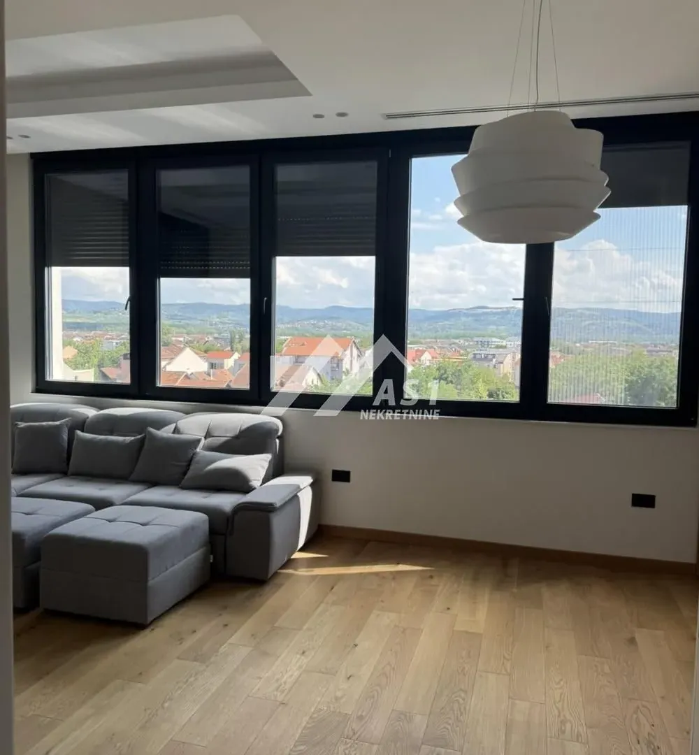Izdavanje, četvorosoban stan, 97m², Telep, Novi Sad Sve Podlokacije