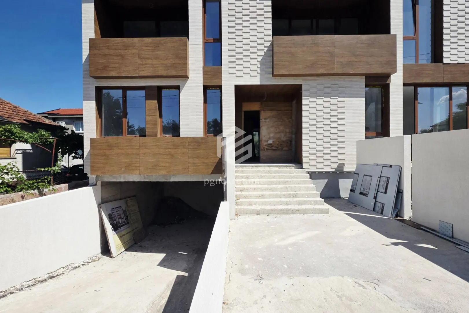 Prodaja, dvosoban stan, 67m², Konik, Podgorica