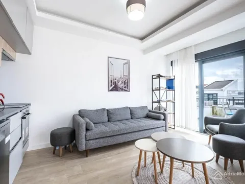 Sale, two bedroom apartment, 47m², Tivat, Crna Gora - image 6