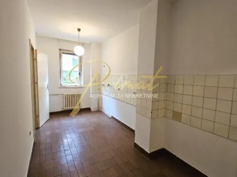 Prodaja, trosoban stan, 84m², Vukov Spomenik, Zvezdara Sve Podlokacije - image 4