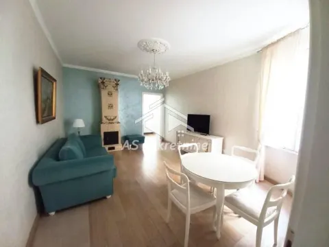 Izdavanje, trosoban stan, 70m², Gundulićev Venac, Beograd - image 2