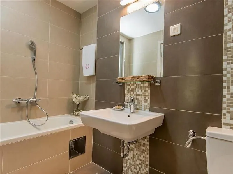 Sale, apartment, 56m², Kotor, Crna Gora