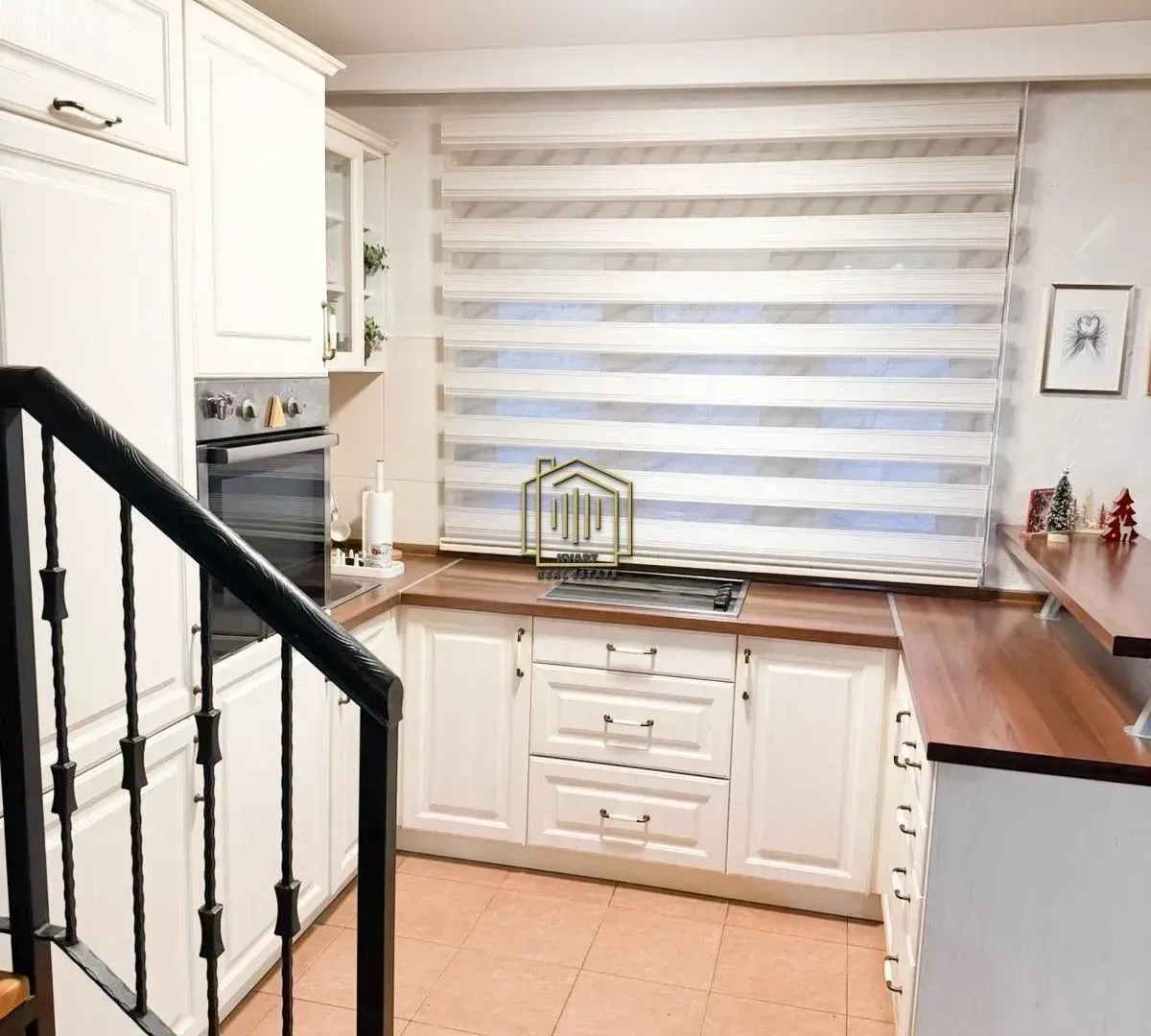 Rent, one bedroom apartment, 61m², Cetinje, Crna Gora