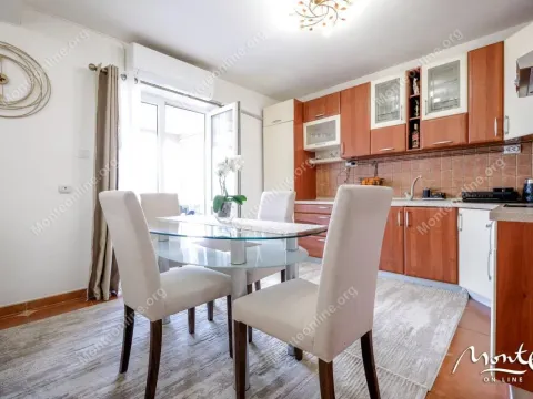 Prodaja, kuća, 210m², Krašići, Tivat - image 28