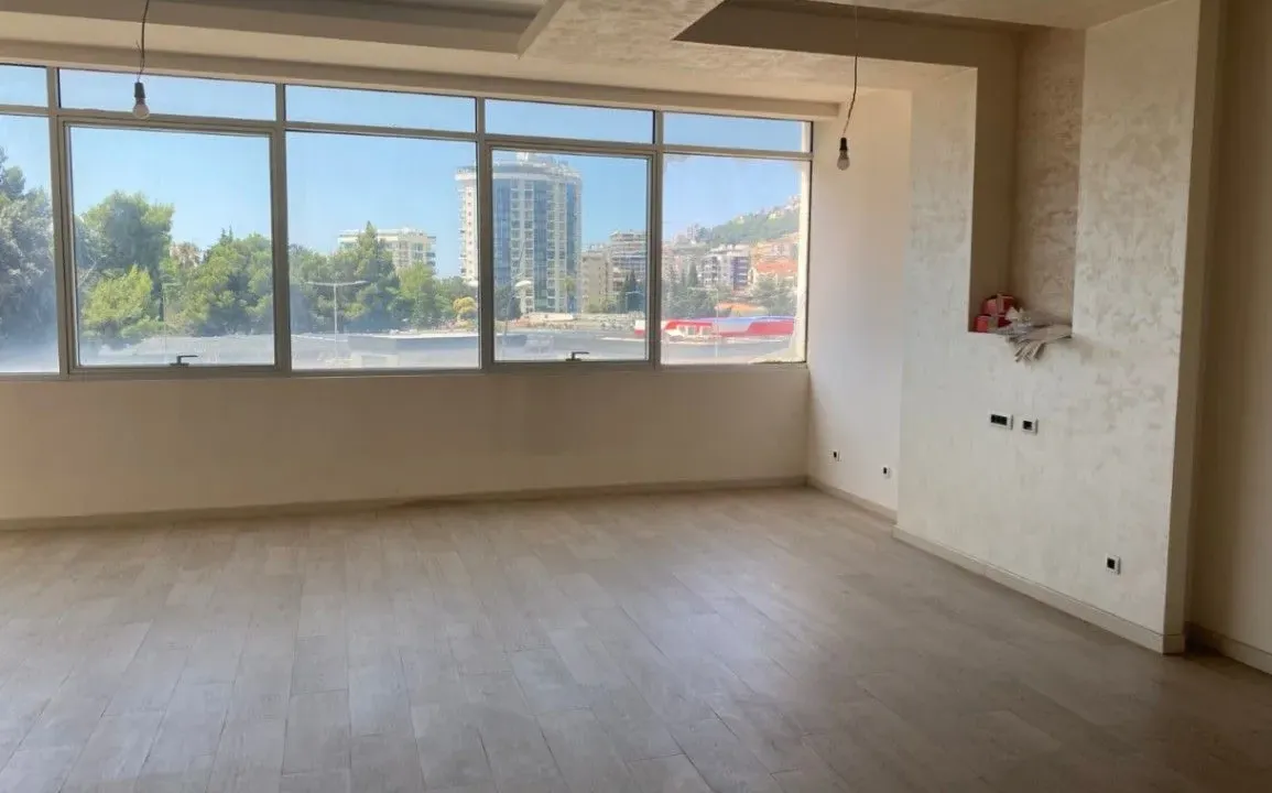Sale, two bedroom apartment, 119m², Bulevar, Budva