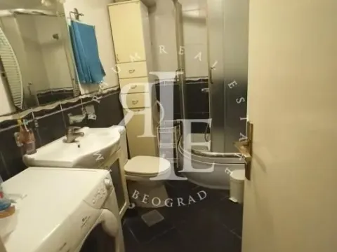 Prodaja, kuća, 70m², Vračar Sve Podlokacije, Beograd - image 6