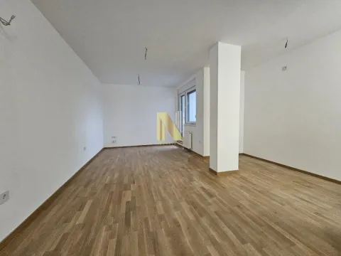 Sale, four bedroom apartment, 87m², Bulevar patrijarha Pavla, Novi Sad Sve Podlokacije - image 2