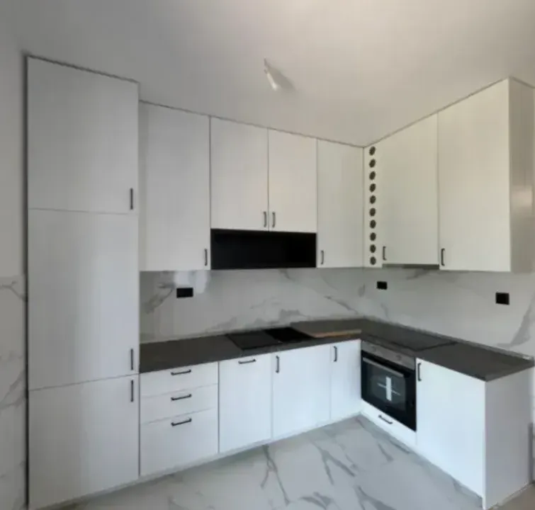 Izdavanje, jednosoban stan, 53m², City Kvart, Podgorica