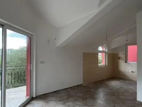 Prodaja, dvosoban stan, 79m², Glavati, Kotor - image 9