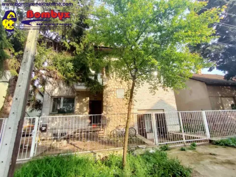 Prodaja, kuća, 241m², Sremska Kamenica, Petrovaradin - image 3