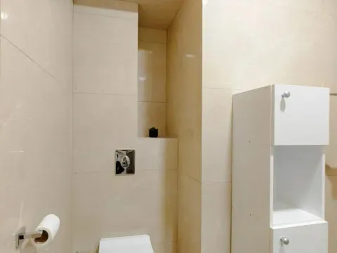 Izdavanje, jednosoban stan, 50m², Budva, Crna Gora - image 5