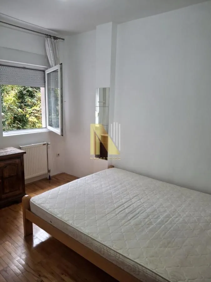Izdavanje, dvosoban stan, 43m², Novo naselje, Novi Sad