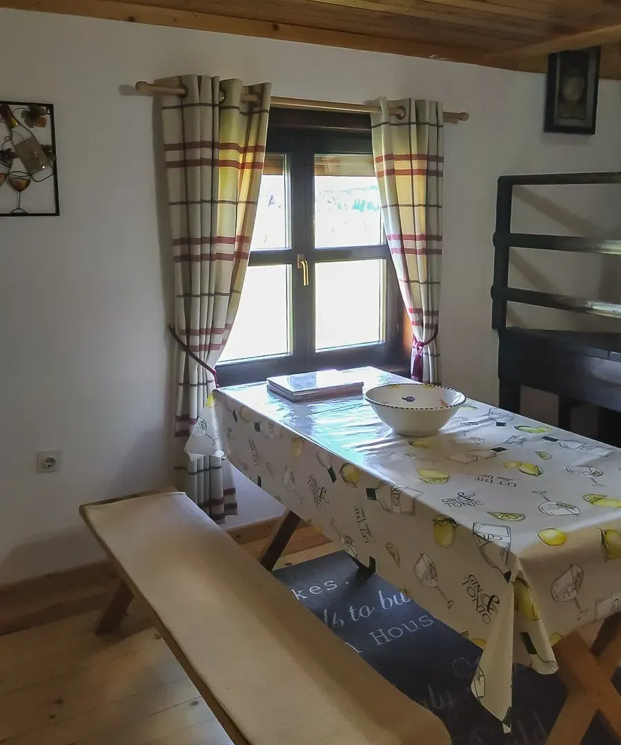 Prodaja, kuća, 180m², Žabljak, Crna Gora