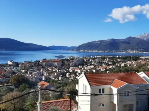 Prodaja, kuća, 205m², Tivat, Crna Gora - image 4