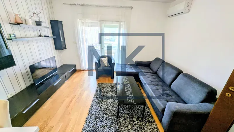 Rent, two bedroom apartment, 68m², City Kvart, Podgorica