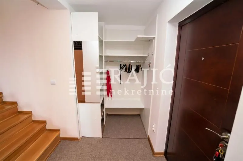 Rent, three bedroom apartment, 110m², Vukov Spomenik, Zvezdara Sve Podlokacije