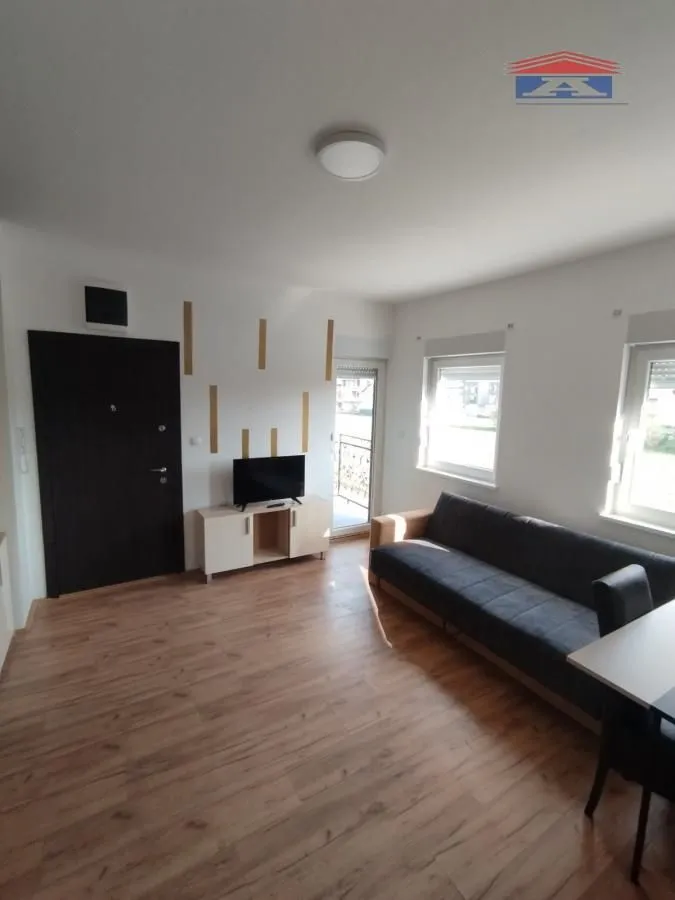 Izdavanje, jednosoban stan, 28m², Adice, Novi Sad Sve Podlokacije