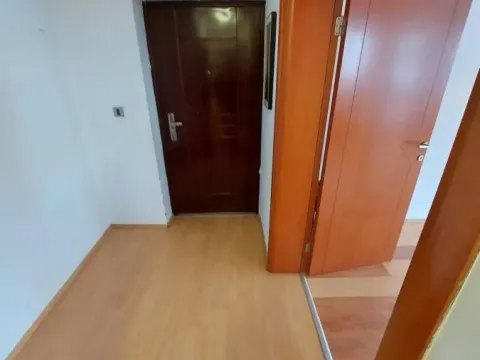 Rent, three bedroom apartment, 75m², Novo naselje, Novi Sad - image 6